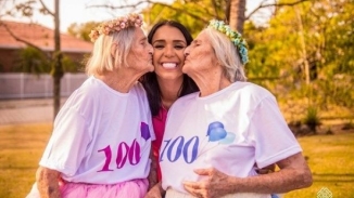 Brazilian Twins Celebrate 100th Birthday with Photoshoot 