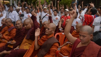 Pastor in Myanmar Casts Demons Out of Buddhist Chief's Son, Bringing Entire Village to Christ 