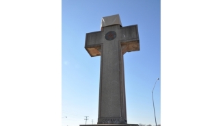 Court Rules 90-Year-Old Veterans Memorial Cross 'Unconstitutional,' Orders Removal 