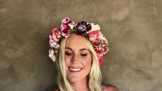 Christian Surfer Bethany Hamilton Celebrates 'Halfway Point' in Second Pregnancy 