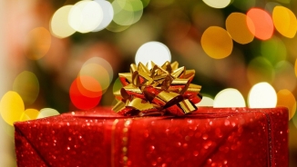 Billy Graham Says Overspending at Christmas is 'Spiritual Problem,' Shares Tips for Staying Within Budget Over Holidays