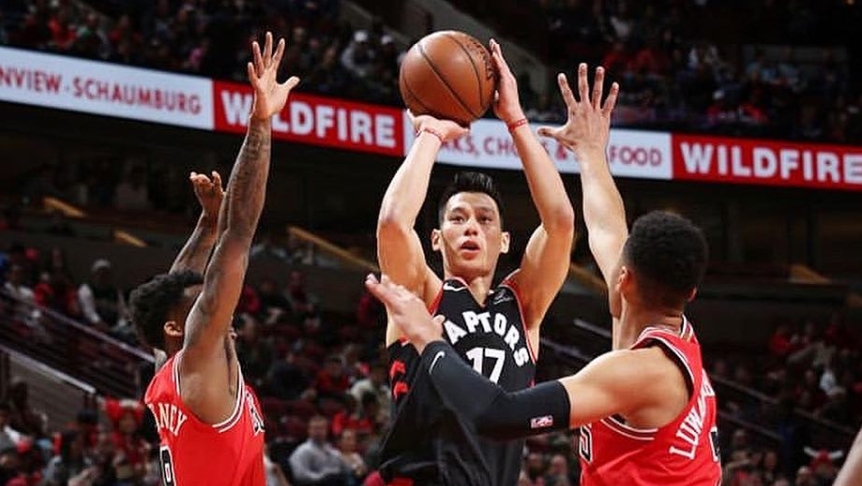 Jeremy Lin Asks Fans to Pray for Opportunity Witness to Toronto Raptors Teammates 