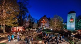 Billy Graham Library Offers a Heartwarming Christmas Journey