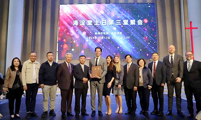 美國《權能時間》蕭偉柏牧師訪問北京：加深兩地教會友誼