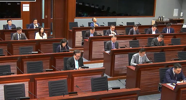 「同性伴侶登記條例」引反彈 政黨及宗教團體反對聲浪大